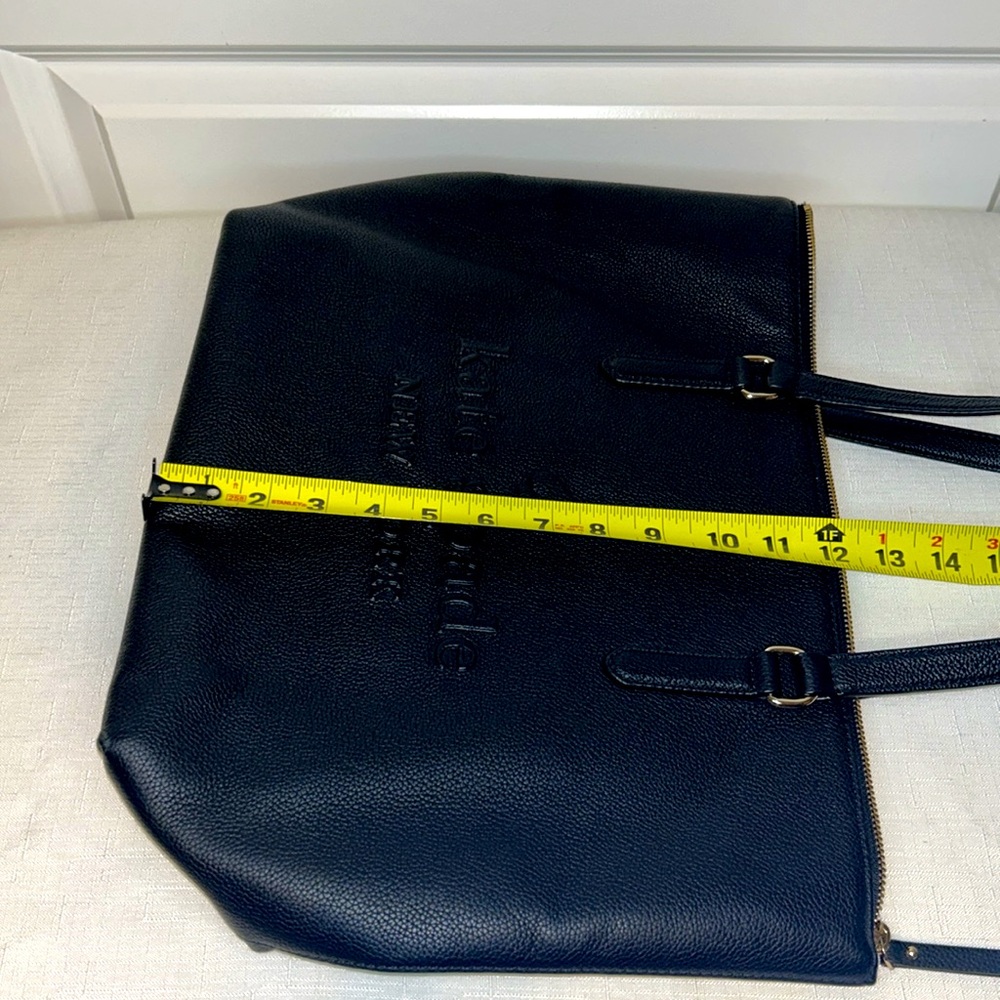Kate Spade New York Larchmont Avenue Logo Black Leather Penny Tote Bag - Picture 14 of 17